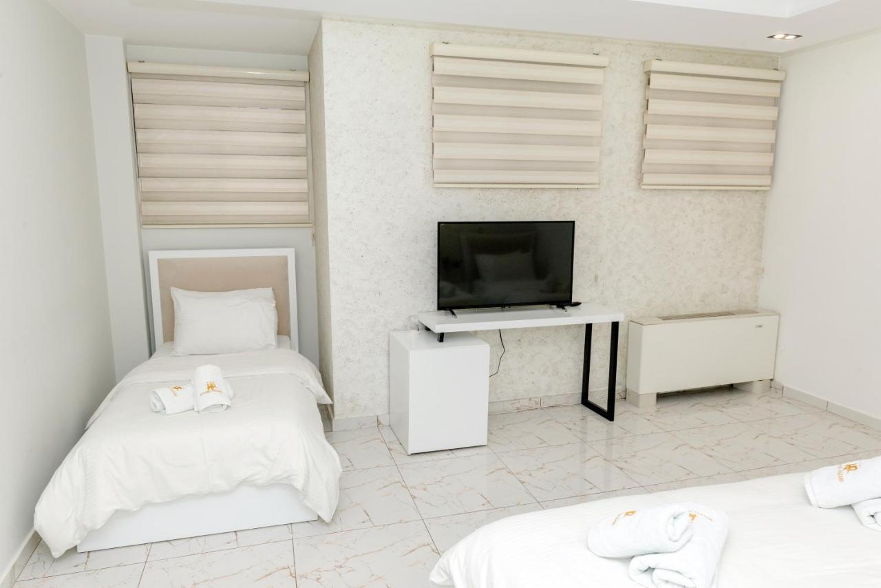 Hotel Pazari & Apartments Korce Exterior foto