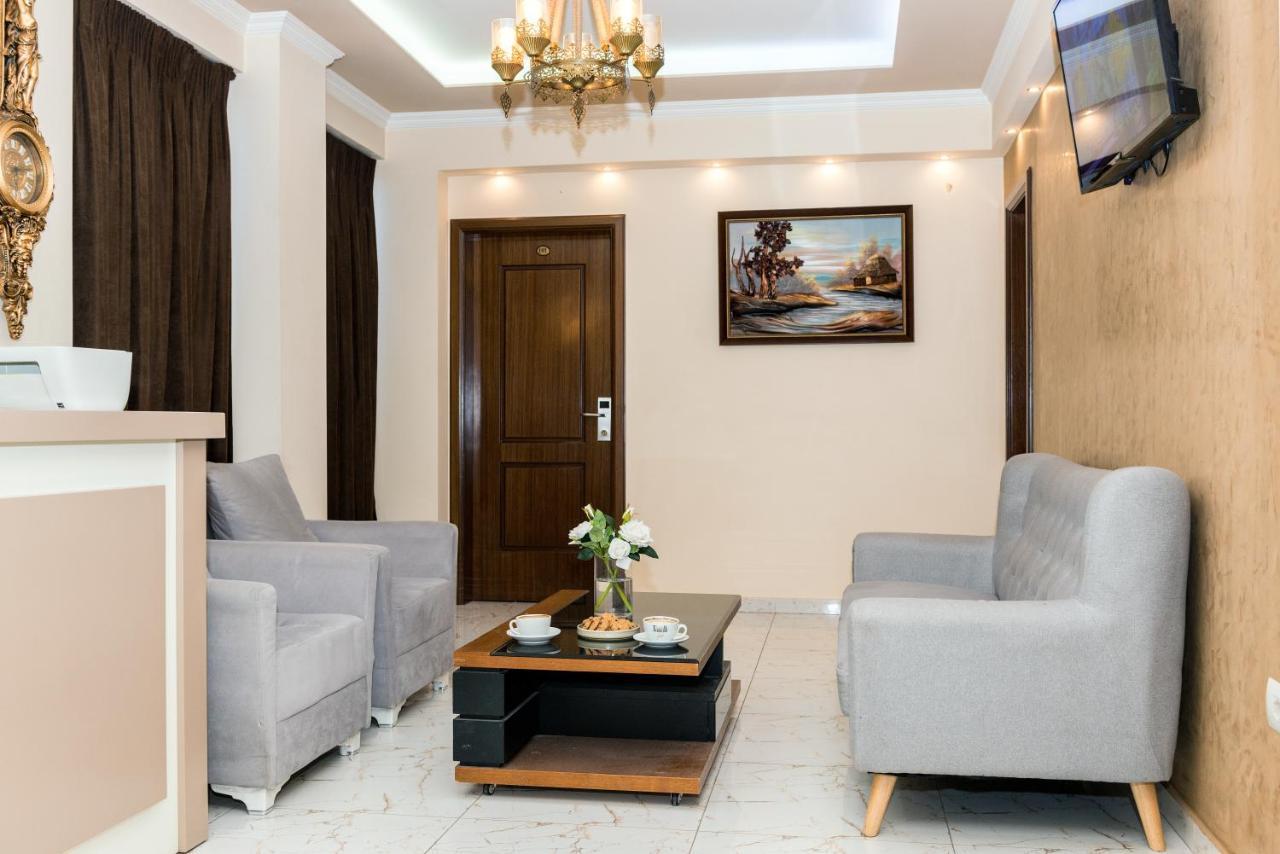 Hotel Pazari & Apartments Korce Exterior foto